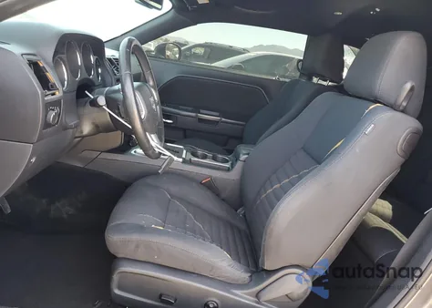 2013 Dodge Challenger Sxt из США, поврежденный, VIN 2C3CDYAG0DH581906